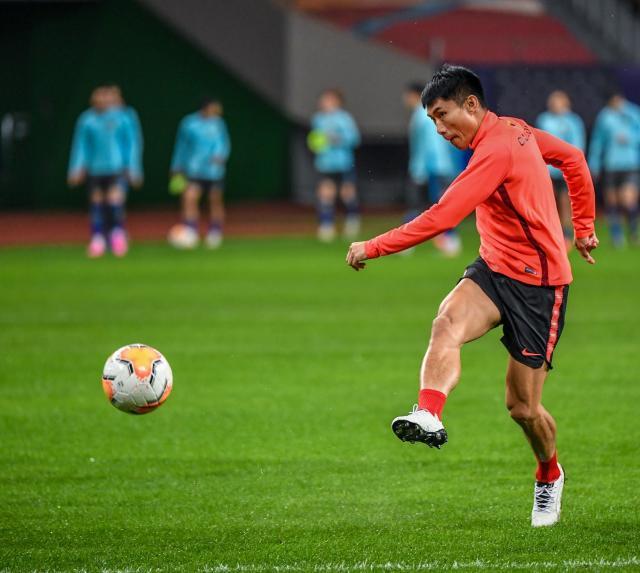 世界杯app下载-事不过三！这一次不再拒绝 郑智挺身而出接过教鞭